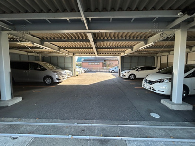 【駐車場】 | 白河ゲートビル | 屋根付き駐車場