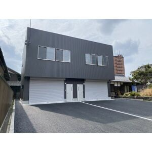 一宮市三ツ井　倉庫付き事務所