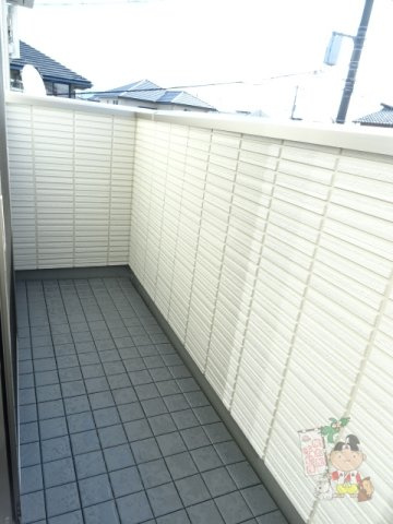 ブランノワール北長瀬のバルコニー