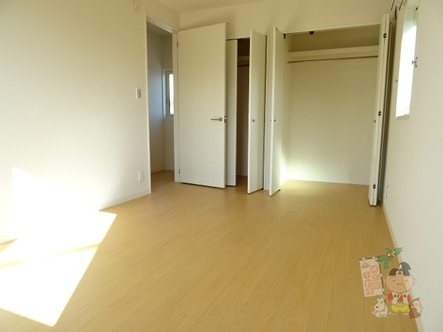 ブランノワール北長瀬の洋室