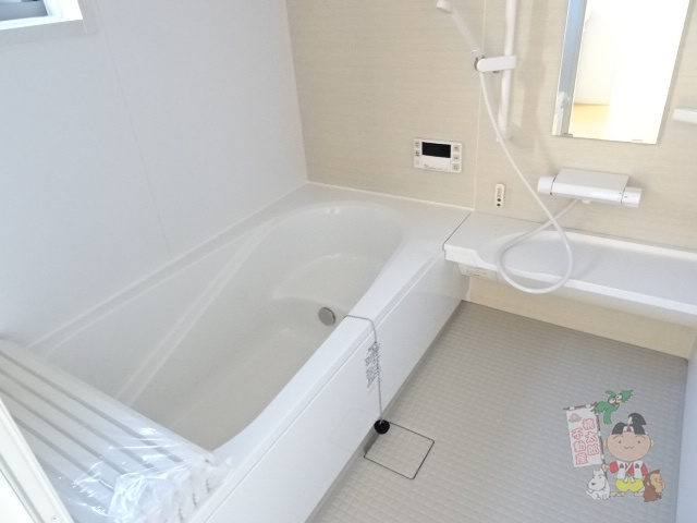 ブランノワール北長瀬の浴室