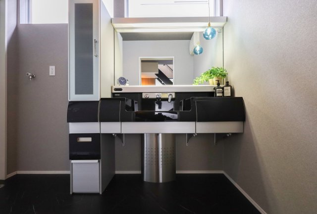 大津市衣川一丁目　中古戸建天然木フルリノベーションの洋室