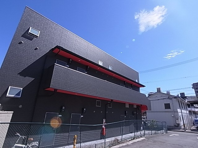 神戸市長田区二番町４丁目のアパートの外観