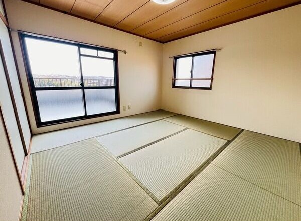 レジーナマルフクの和室