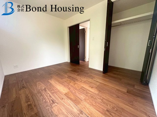 日当たり良好・お車並列２台・神陵台　全２棟 ２号棟