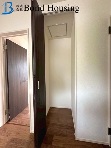 日当たり良好・お車並列２台・神陵台　全２棟 ２号棟