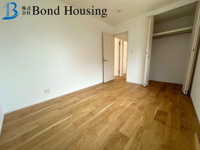 南東と南西の角地・お車並列２台・神陵台　全２棟 1号棟