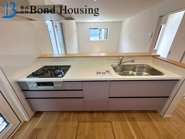 南東と南西の角地・お車並列２台・神陵台　全２棟 1号棟