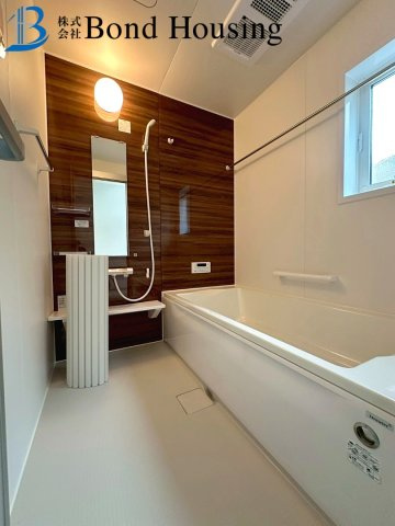 南東と南西の角地・お車並列２台・神陵台　全２棟 1号棟