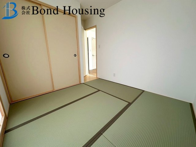 南東と南西の角地・お車並列２台・神陵台　全２棟 1号棟