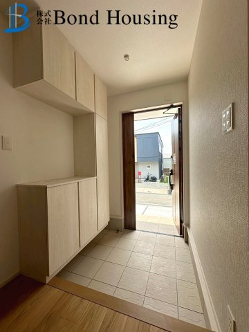 南東と南西の角地・お車並列２台・神陵台　全２棟 1号棟