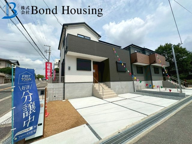 南東と南西の角地・お車並列２台・神陵台　全２棟 1号棟