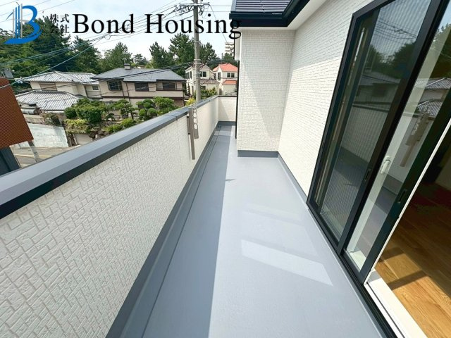 南東と南西の角地・お車並列２台・神陵台　全２棟 1号棟