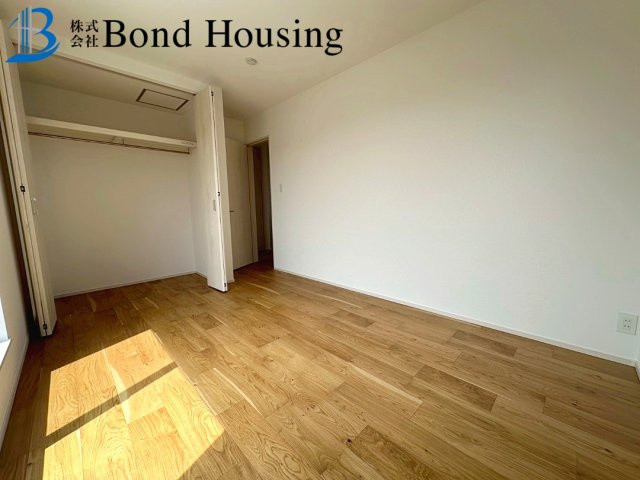 南東と南西の角地・お車並列２台・神陵台　全２棟 1号棟