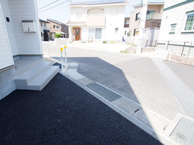 【前面道路含む現地写真】 | Cradle garden　飯坂町平野第７　１号棟