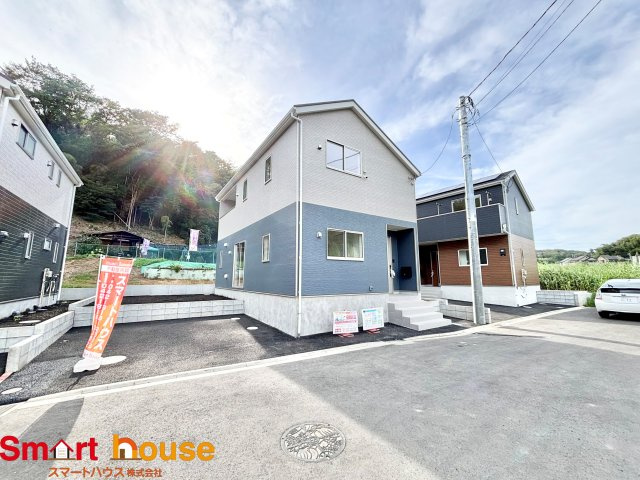 町田市下小山田町　新築４棟の外観