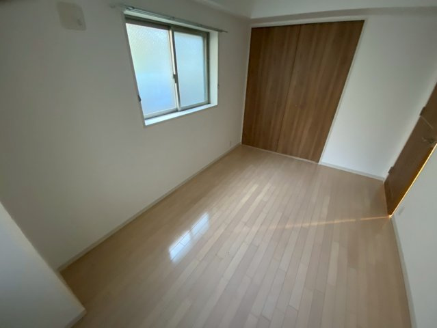 プランドール西岡本の内装