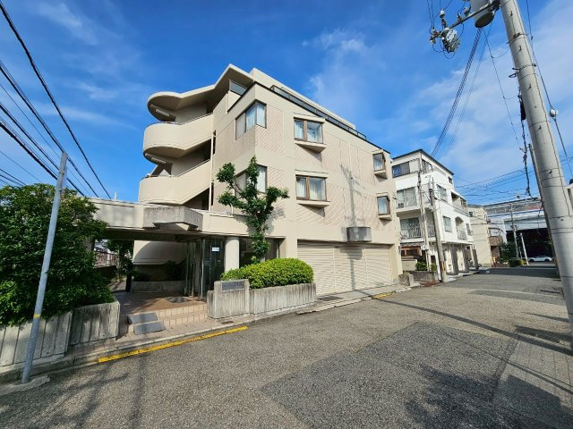 メゾン打出の外観