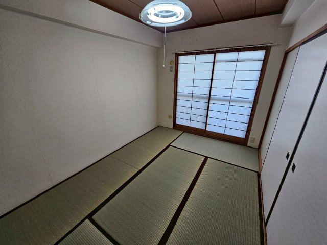 メゾン打出の和室