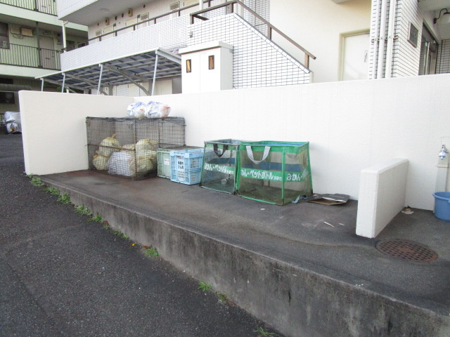 ☆敷地内ゴミ置き場☆