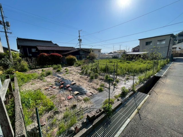 【前面道路含む現地写真】の画像
