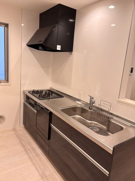 デザイナーズ呼続の家のキッチン