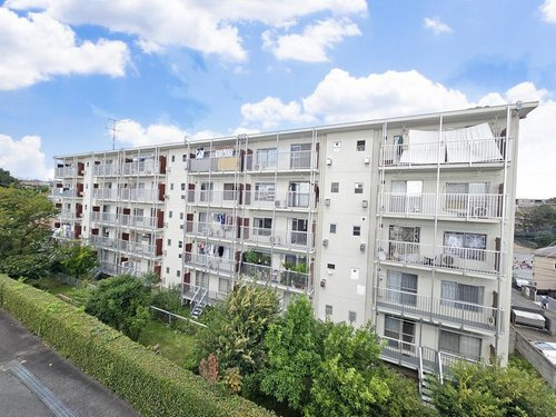 百合丘駅約4分　新百合ヶ丘駅約10分　～百合丘ハイツ～