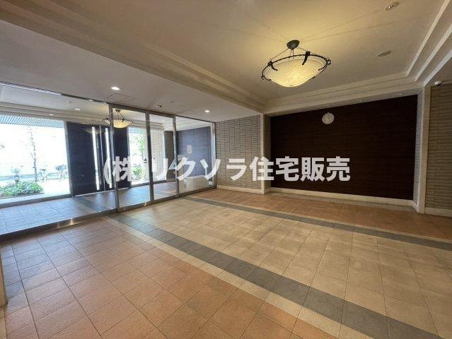 エステムコート香里園のエントランス|内部
■物件内覧・資金計画相談・住宅ローン相談、リフォーム相談、お問合せ受付中■
※当日・翌日のご内覧、ご相談はお電話でのお問合せがスムーズです！