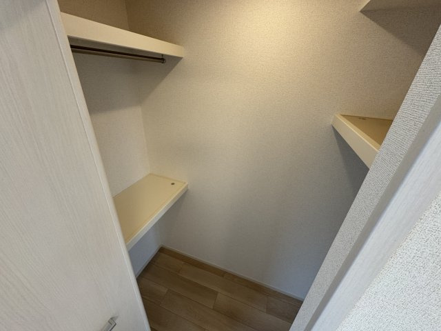 プロスペリテⅠの収納|ウォークインクローゼット