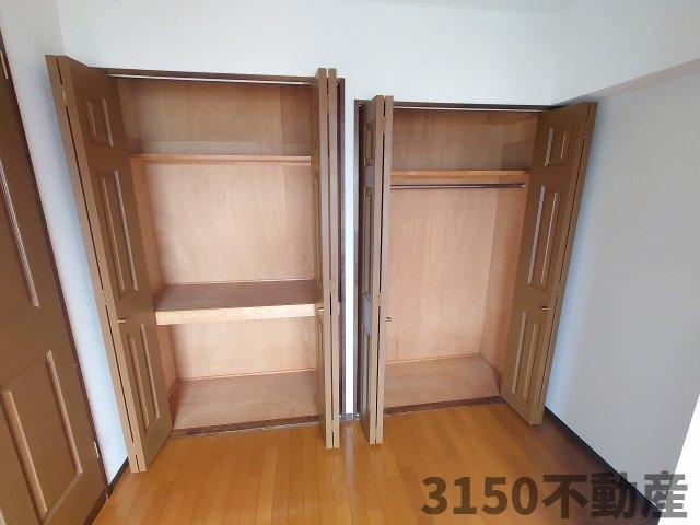 サン・パープル仲家の収納