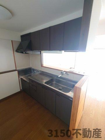 サン・パープル仲家のキッチン