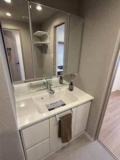 【独立洗面台】サーパス滑石 