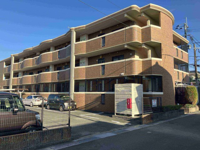 福岡市南区弥永2丁目　一棟マンション　満室稼働中の外観