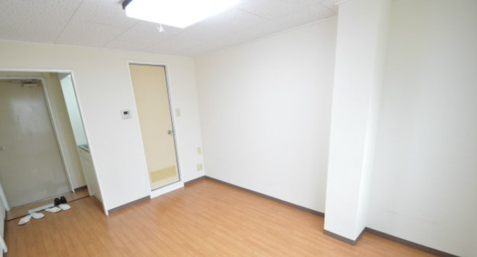 大阪市阿倍野区昭和町5丁目　一棟マンション　の洋室