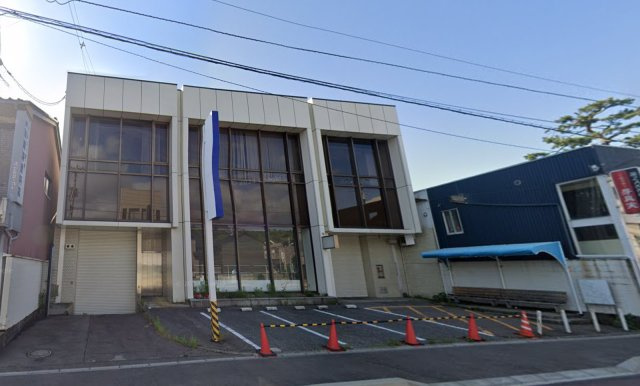 石川県金沢市東山3丁目　一棟売ビル　旧福井銀行