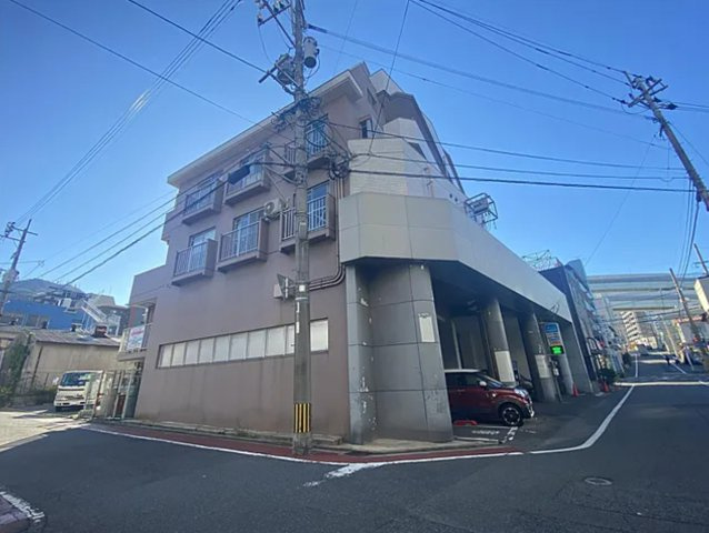 北九州市八幡東区中央2丁目　一棟マンション　三方角地の外観