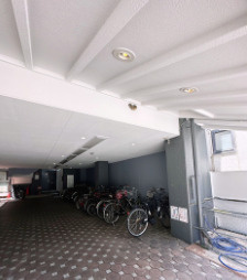 岸和田市堺町　一棟マンションの駐輪場