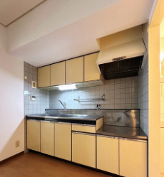 岸和田市堺町　一棟マンションのキッチン