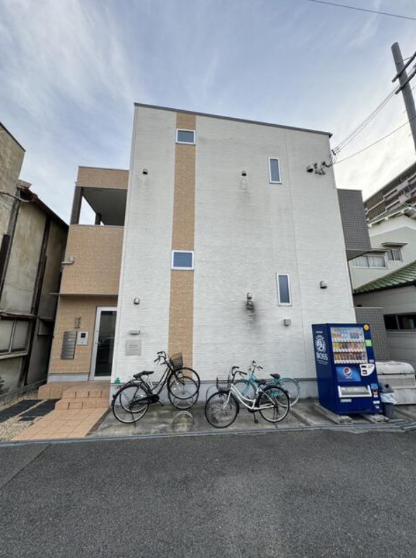 大阪市平野区喜連4丁目　大阪市内築浅アパートの外観
