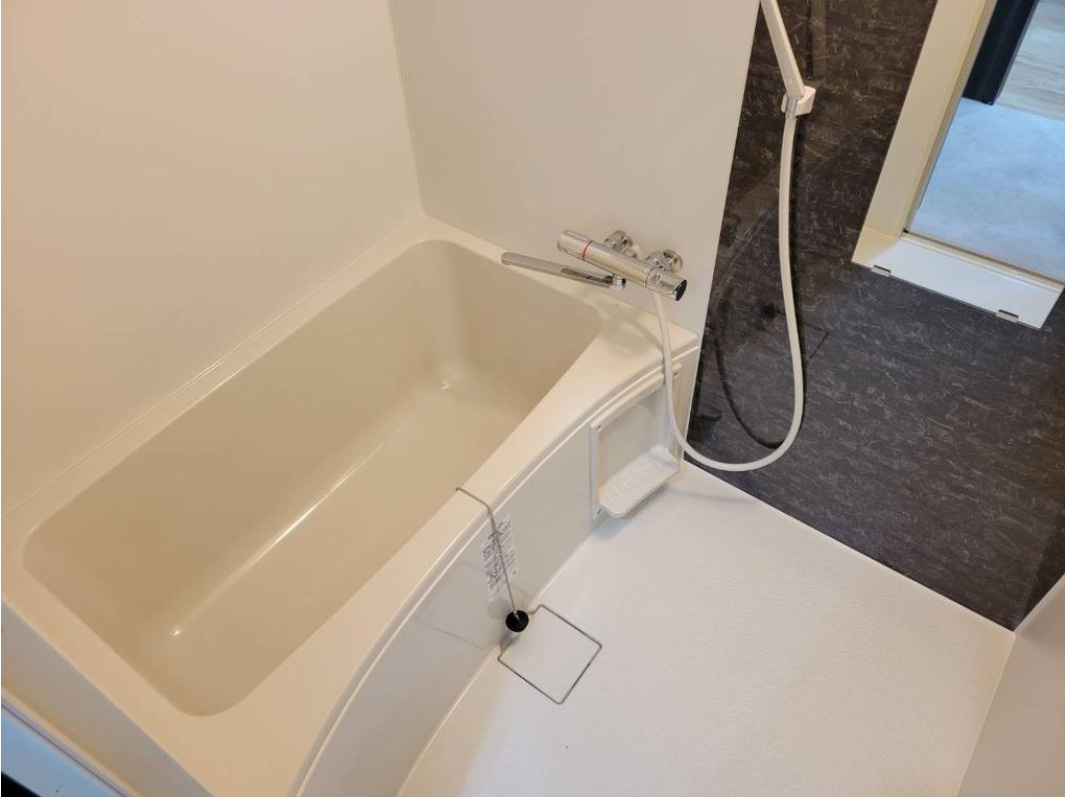 泉佐野市元町　一棟収益アパートの浴室