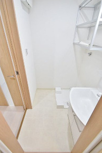大阪市住之江区南加賀屋4丁目　一棟マンション　満室稼働中の洗面所