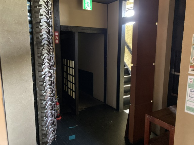 寒河江市本町１丁目の店舗のロビー