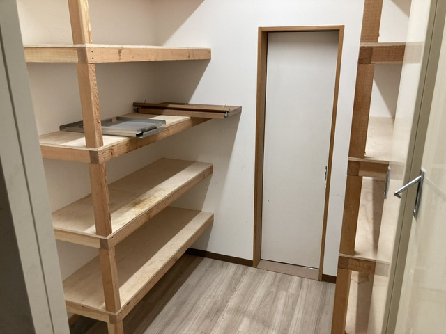 寒河江市本町１丁目の店舗の収納