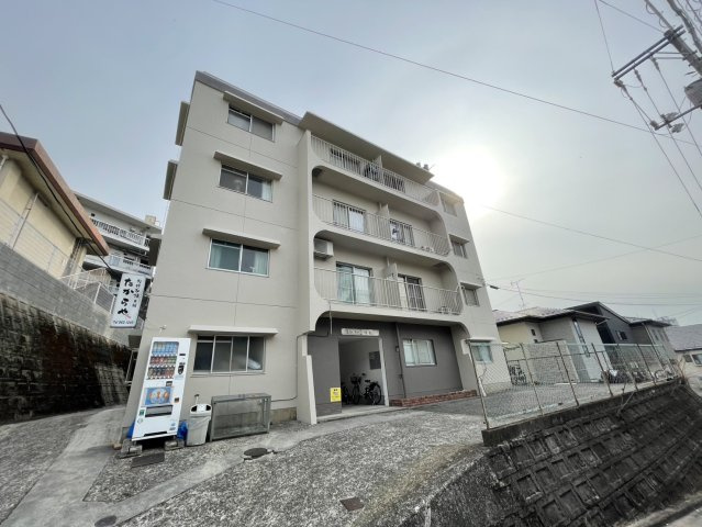 ラフォート牛田の外観