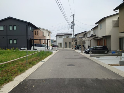 【前面道路含む現地写真】 | 山科区西野山中鳥井町　売地（建築条件付き）