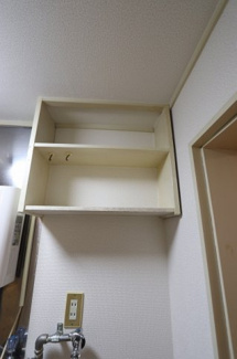 【収納】 | リーベンス台原 | 洗濯機置場上　収納棚