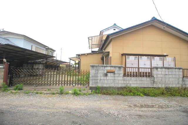 小山市神鳥谷の外観|東側より（2025年5月撮影）