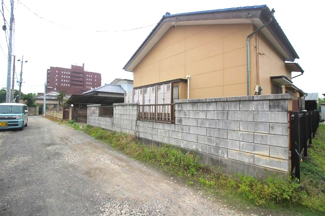 小山市神鳥谷の外観|北東側より（2025年5月撮影）