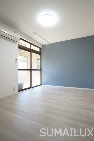 熊本市東区戸島３丁目のアパートの洋室