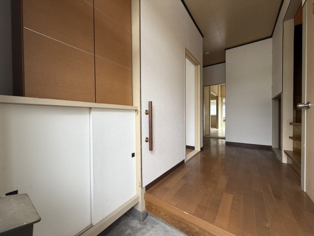 和田2丁目テラスハウスの玄関